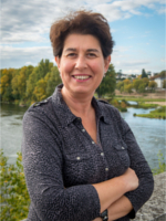 Maria Massari - Gérante associée de Linguatours - visites guidées des chateaux de la Loire, guide-interprète et traduction